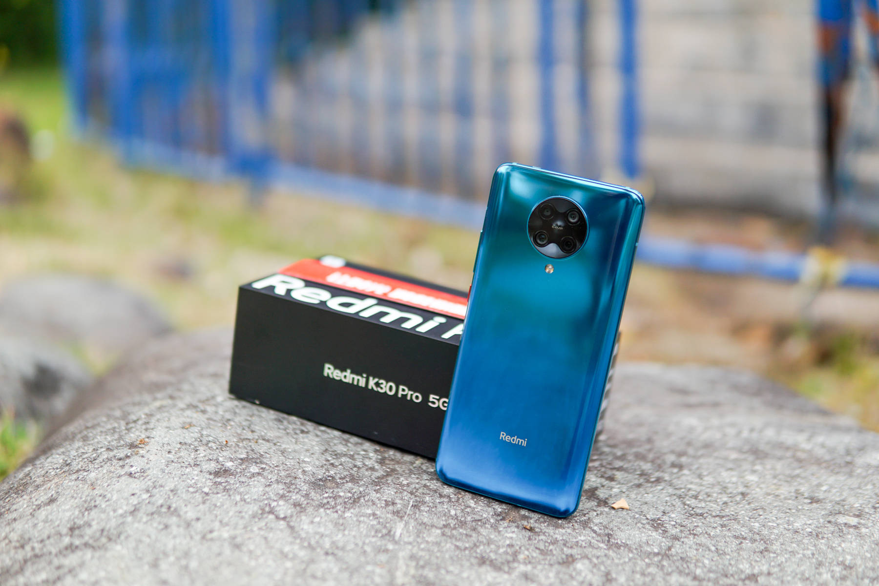 卢伟冰放大招红米k30pro正式沦为清仓价网友十分良心了