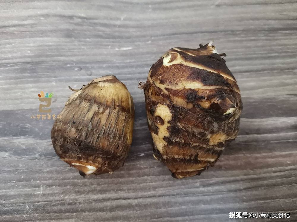 秋天多吃芋头,买芋头挑轻的还是重的?买菜阿姨教我4招,真实用