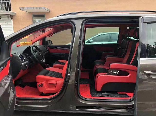 29万买的大众夏朗又花2万改装头等舱座椅舒适度看齐埃尔法