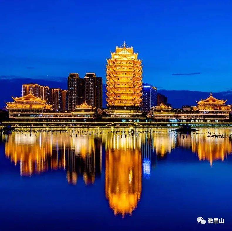 五彩斑斓的眉山,哪种色彩是你的最爱?