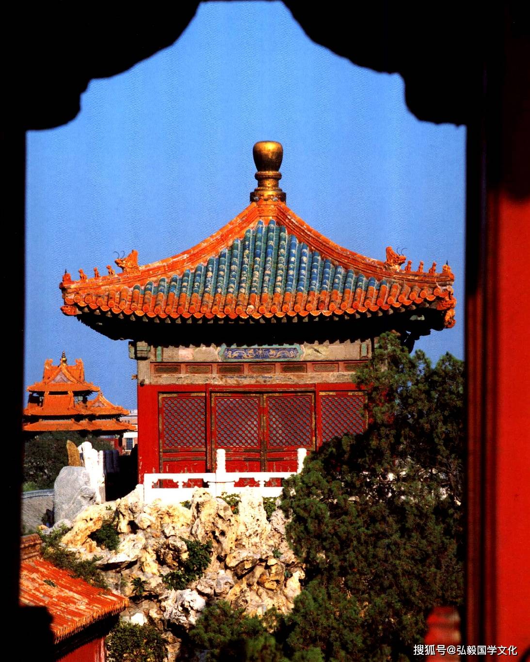 中国建筑文化，故宫建筑的屋顶，四角攒尖顶装饰-搜狐大视野-搜狐新闻