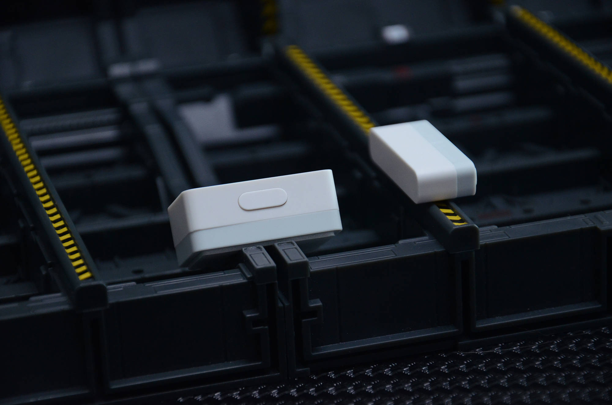 小米新品"门窗传感器2"评测:零售49元,新增光敏传感器