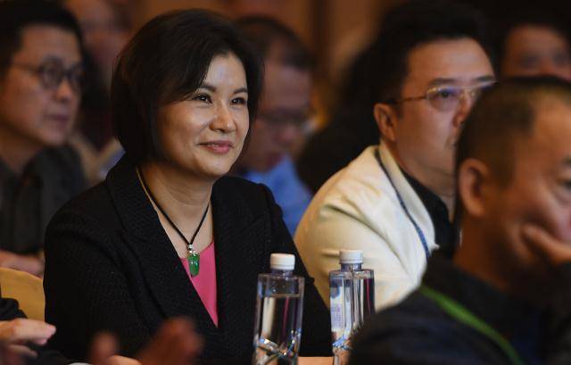 这个湖南人,曾两手空空,二次创业东山再起_陈邦