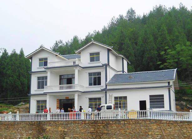 原创农村出生的人等你有钱了会去农村建新房子吗