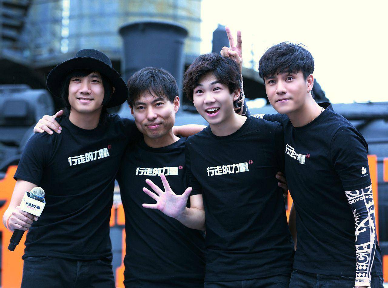 他是陈坤的"菜"!参与制作《择天记》片尾曲,为热爱低调多年_白举纲