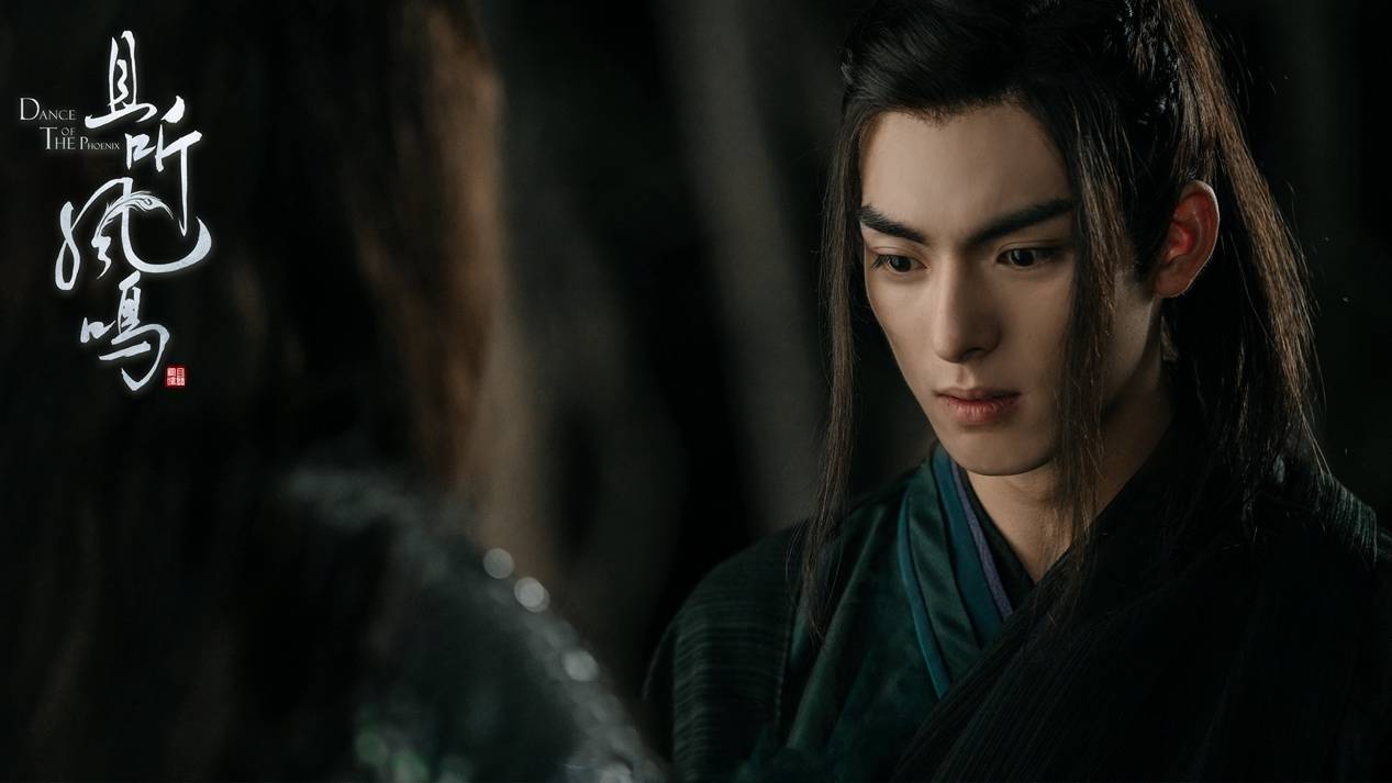 王皓轩且听凤鸣完美收官为爱断臂惹人心疼