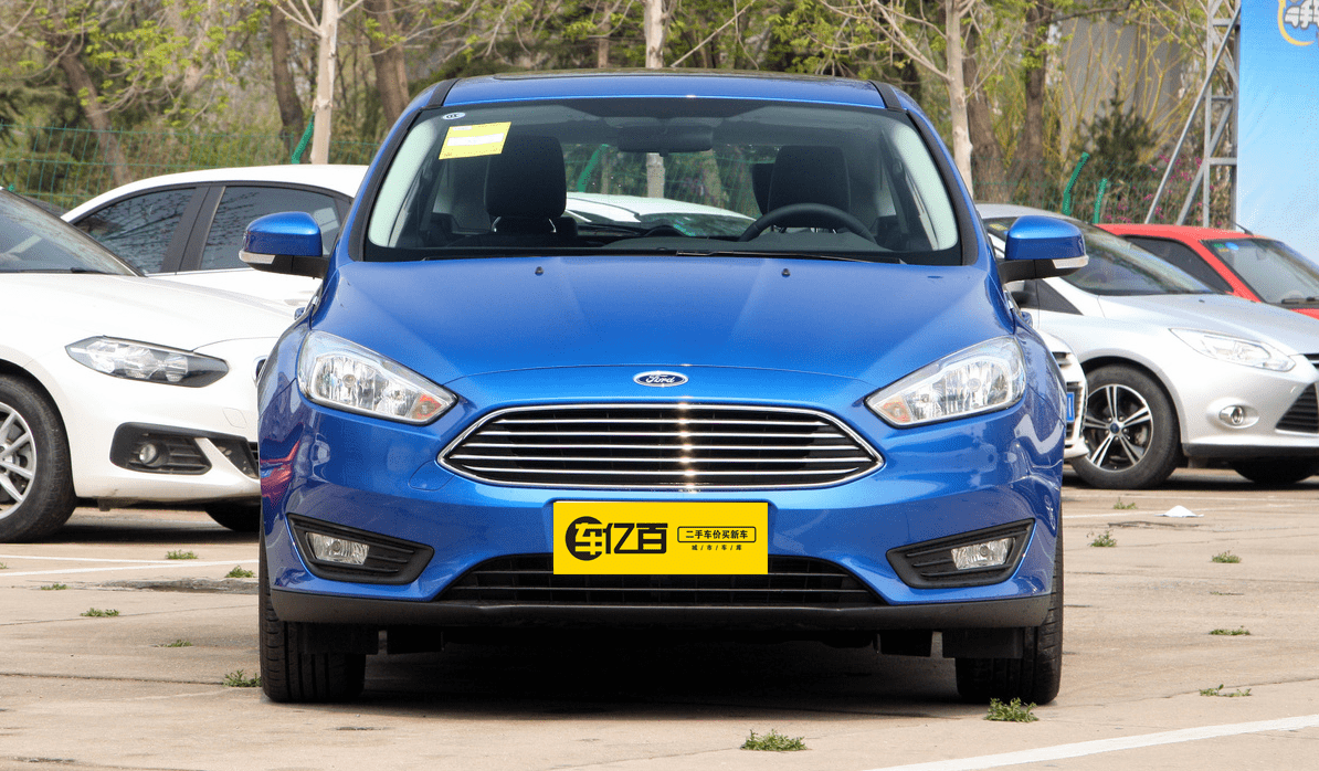 福特福克斯 20款 两厢经典1.5l自动风尚型 特价出