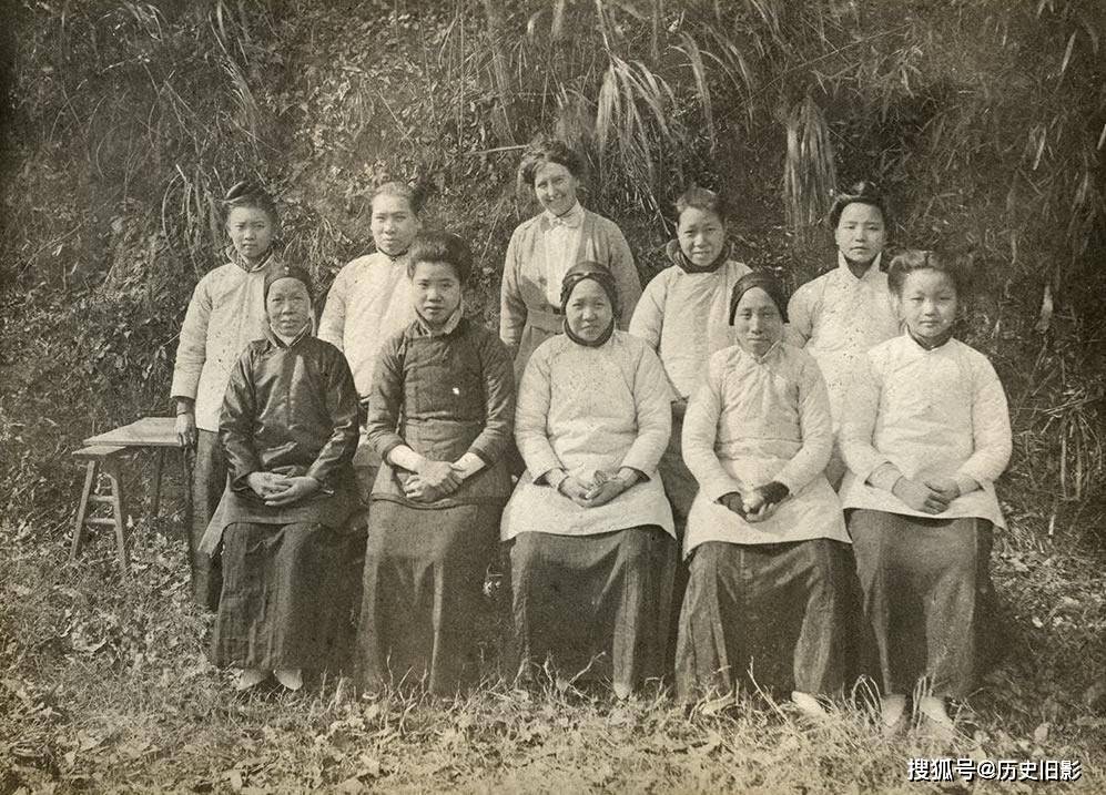 一百年前福建百姓生活旧影,穿晚清服装的传教士-搜狐大视野-搜狐新闻
