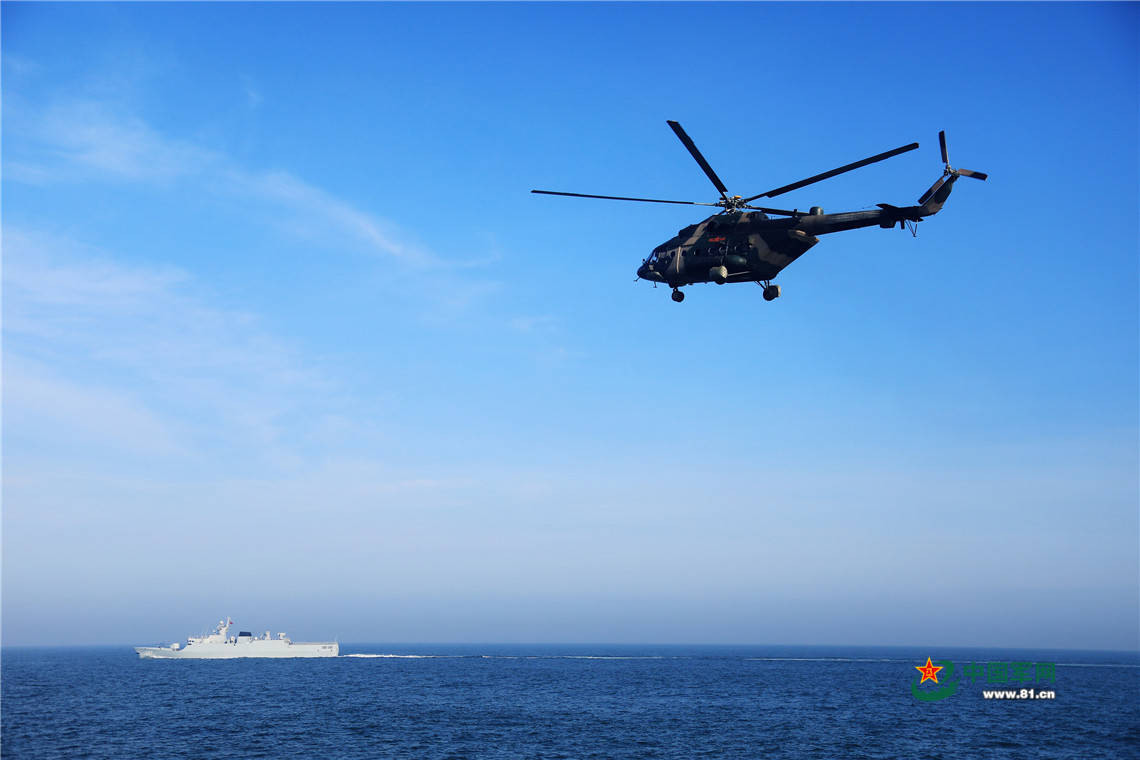 潮州舰泉州舰海上编队实战化训练海空联合出击场面壮观