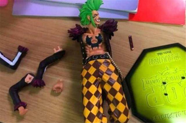 原创不就几块破塑料吗熊孩子弄坏邻居手办宝妈看到发票后懵了