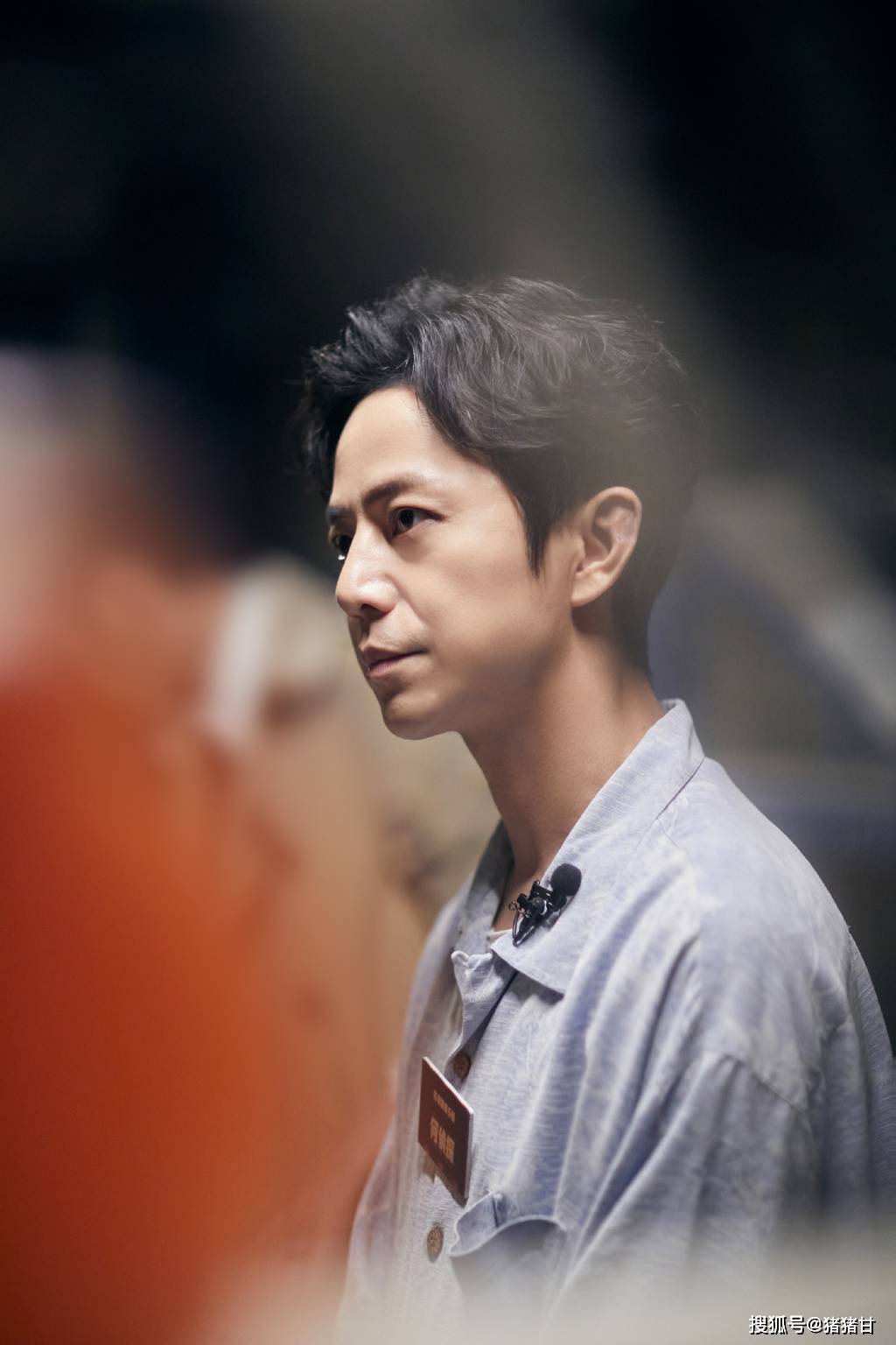 刘昊然张若昀何炅加盟密室大逃脱,杨幂展示身体柔韧度