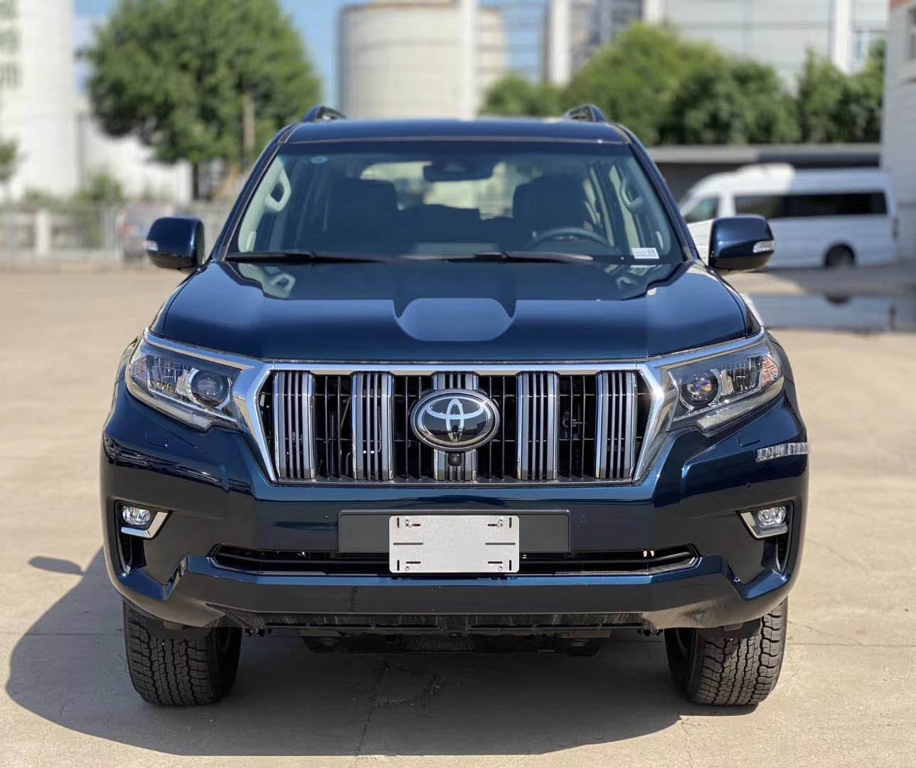 丰田霸道4000越野车促惠超值让利配置选装