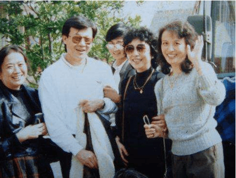 寇世勋长子:妈妈很痛苦_许黎丹