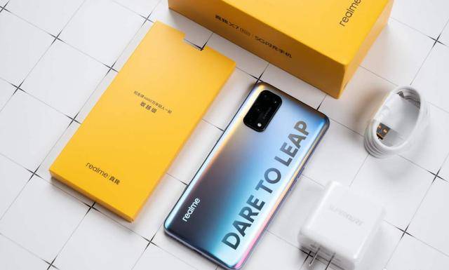 x7pro真比红米k30至尊版更好看看首发用户的评价再决定