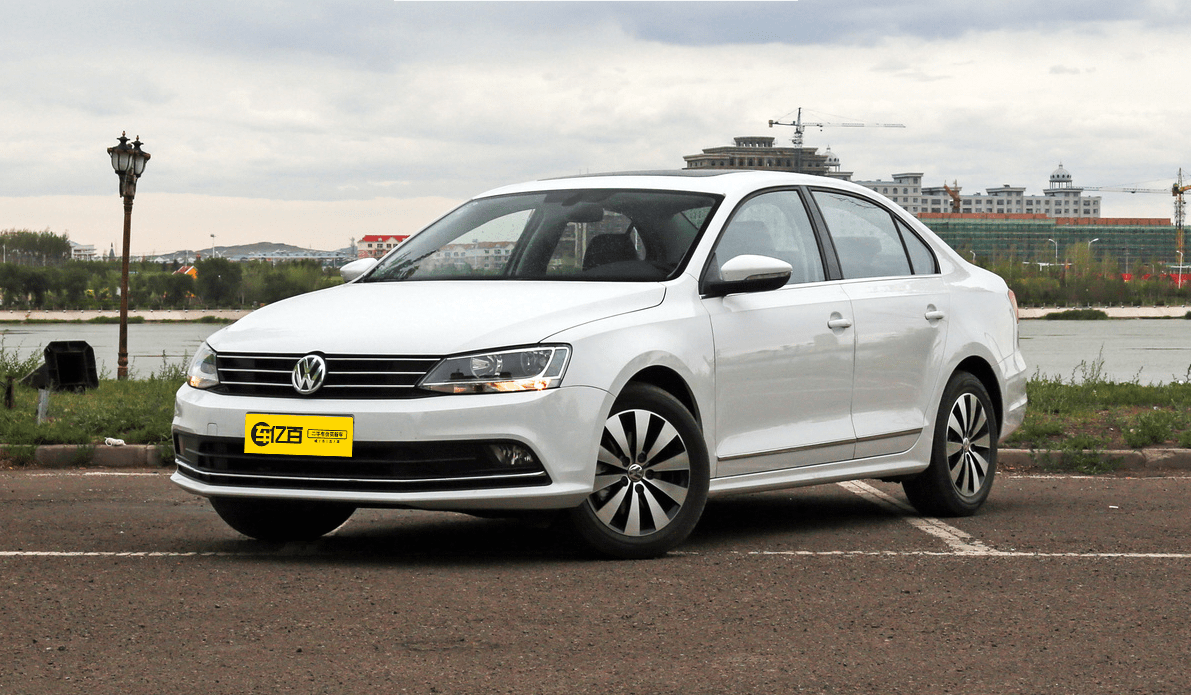 1/ 12 一汽-大众 速腾 2018款 180tsi 双离合 臻享版 指导价:15.