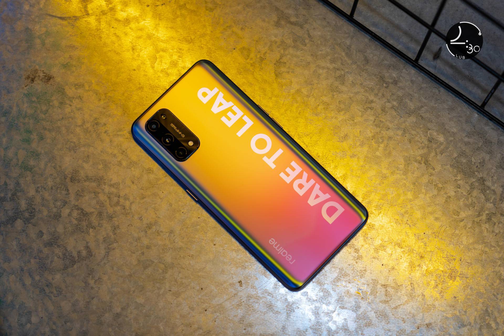 realme x7 pro 评测:设计越级的 5g 全面「轻」旗舰