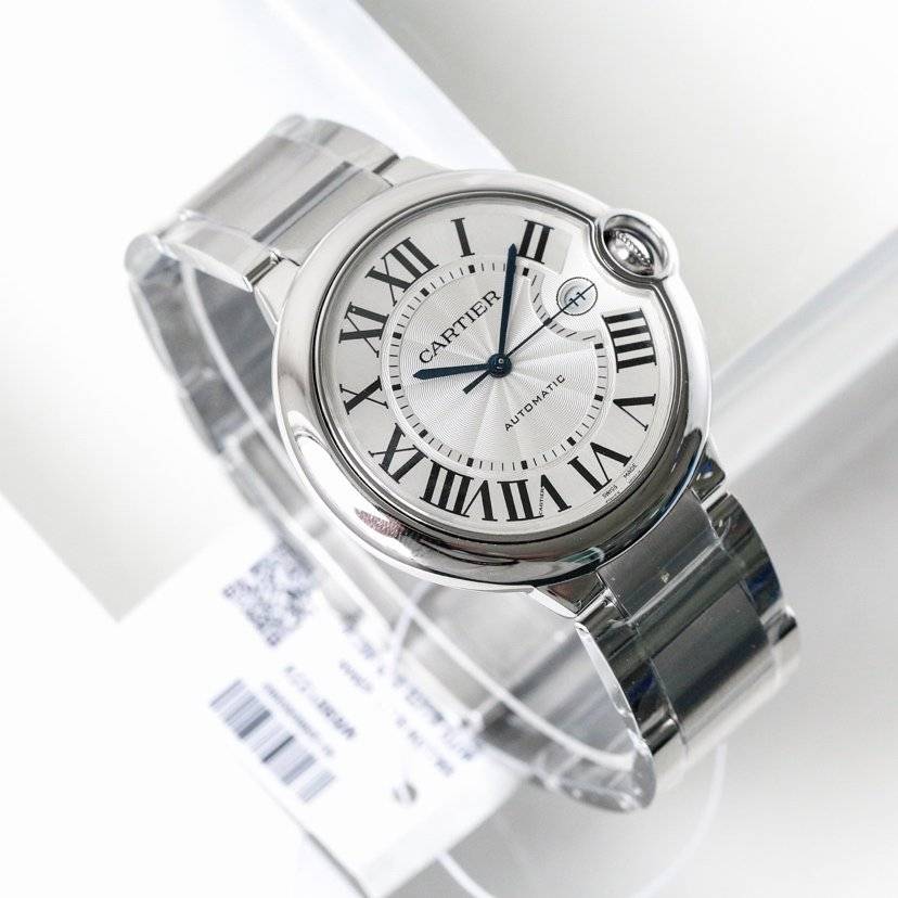 卡地亚蓝气球手表图片及价格