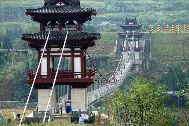 你想不想知道凤垭山天乐谷的情况这一条微信里包裹了很多信息