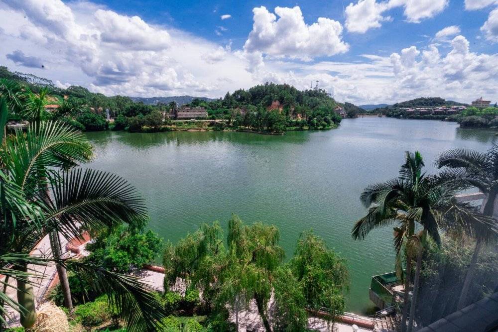 国庆出游黄花湖内泡真温泉清新空气负离子爆棚坐拥一线绝美湖景