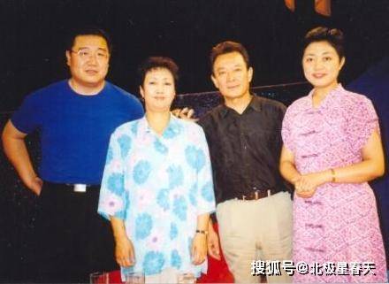 85岁石维坚:半生坎坷,父母跳江身亡,与夫人相濡以沫几十年