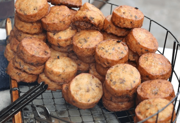 【10.1美食攻略】遍街都是地道小吃~湄潭,一座美食界的宝藏城市!_洋芋