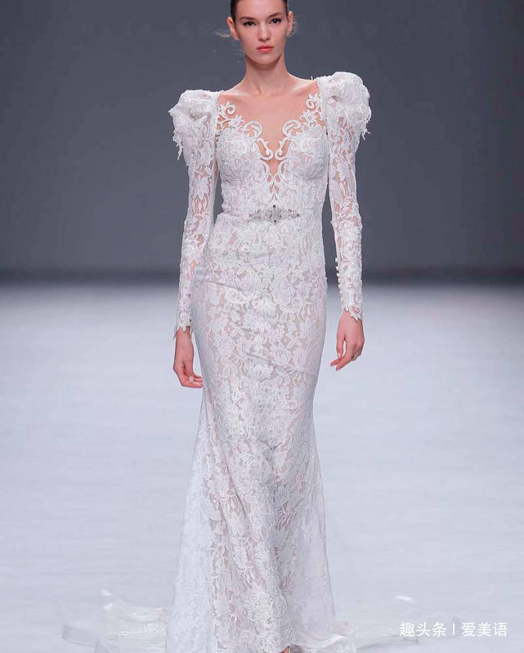 易度时尚 09-19 03:42 易度时尚 09-19 03:42 茱莉亚库鲁妮)秉承东