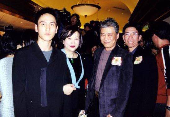 56岁早逝,生前却已建好800套豪宅,今每平卖到35万,价值800亿_汤君年