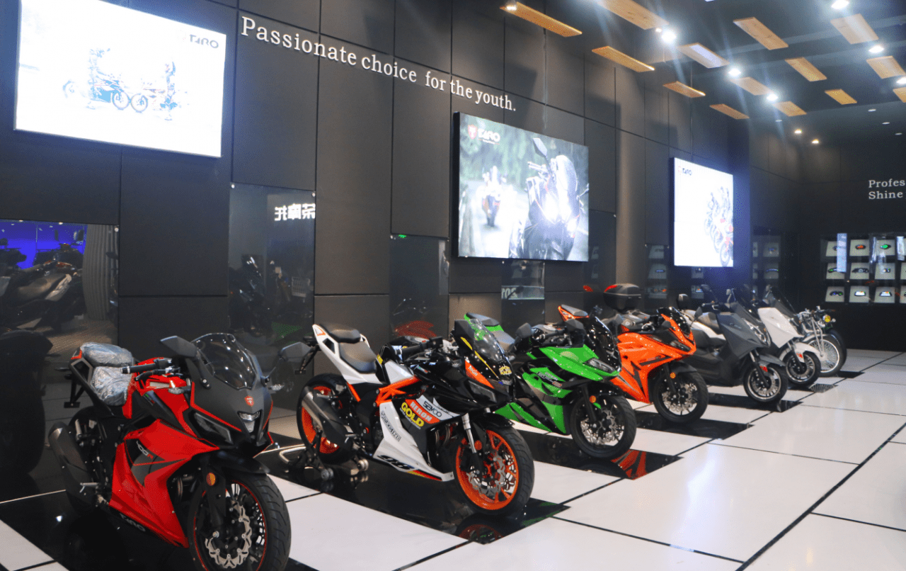 2020重庆摩博会台荣开拓者tr400探路者tr300获奖累累满载而归