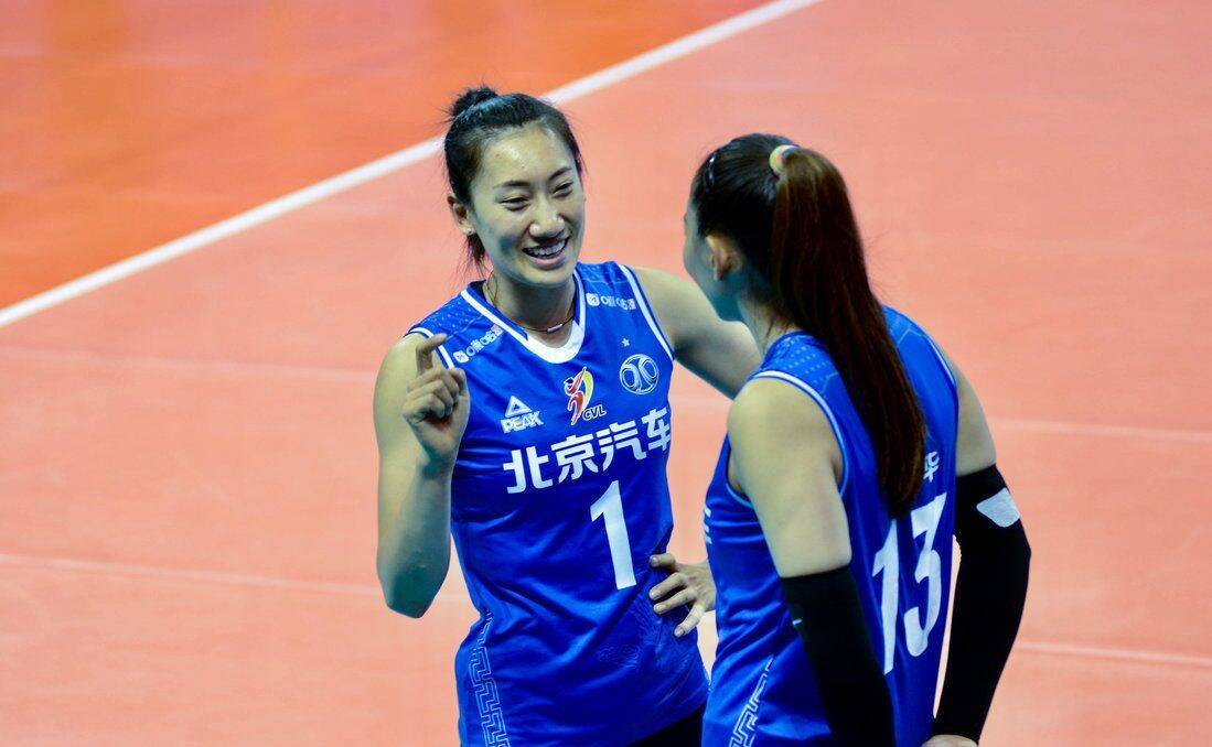 汽车在a组第2轮安排接应1号任凯懿(队长),主攻12号刘梦瑶与13号金烨