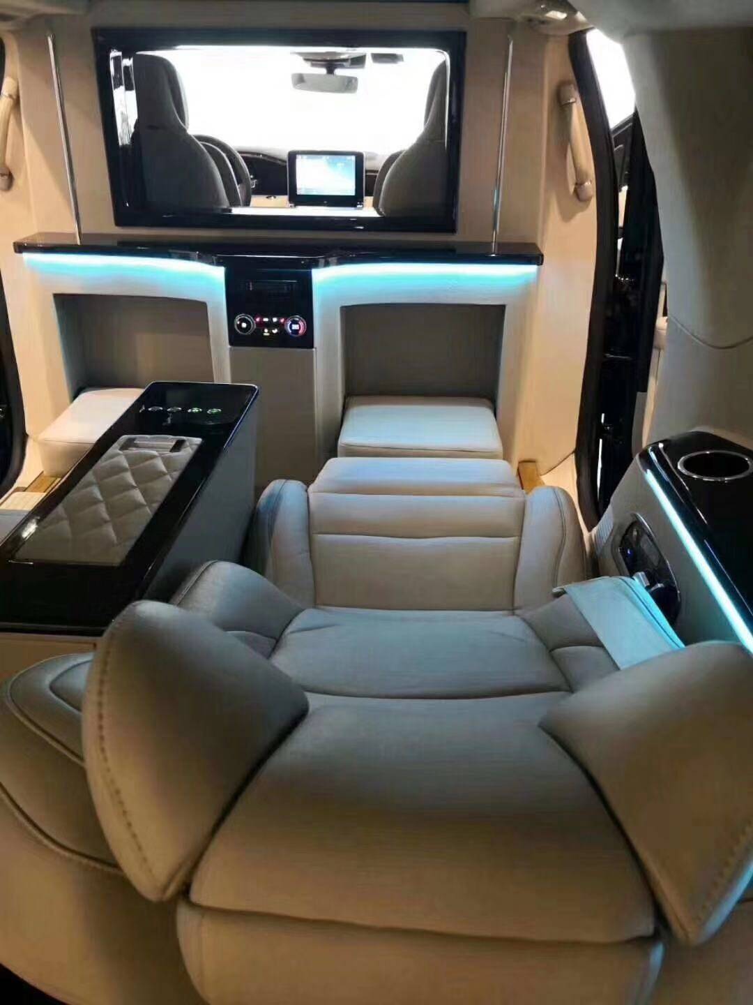 19款林肯领航员进口越野改装配置顶级性能