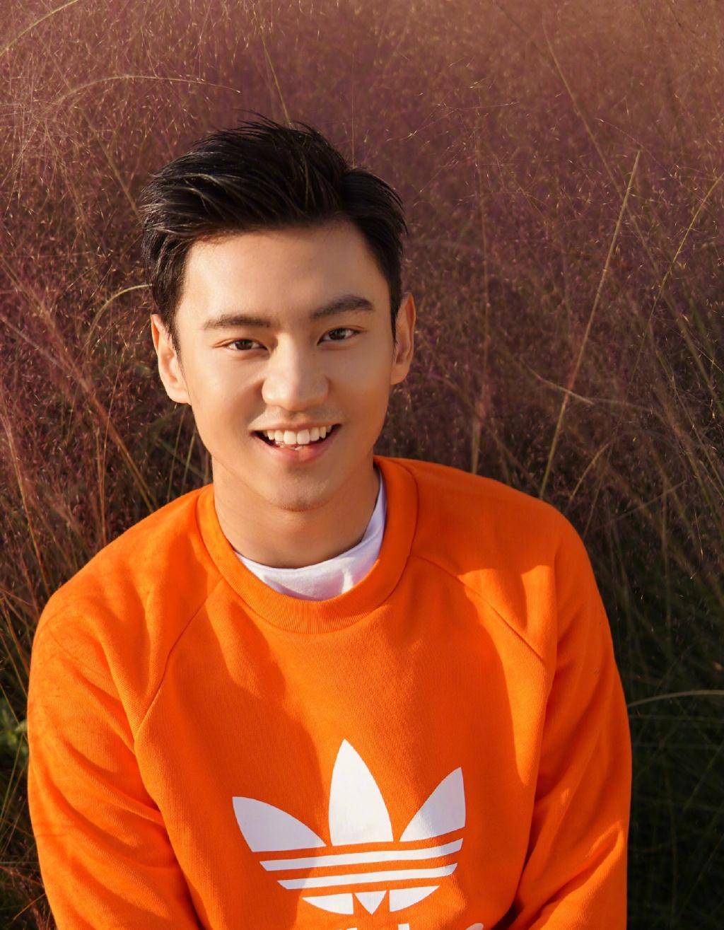 原创宁泽涛27岁生日退役一年有感而发坦言保持灵魂的自由与干净