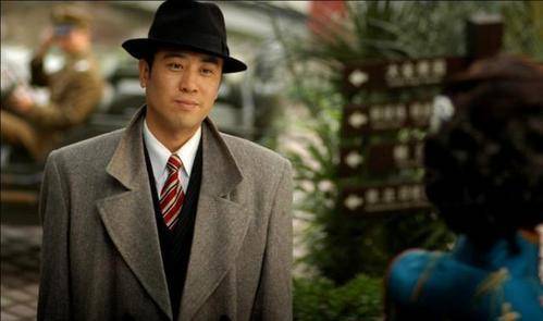 于和伟也迎来了事业的上升期,出演了《我是特种兵之利刃出鞘》《老炮