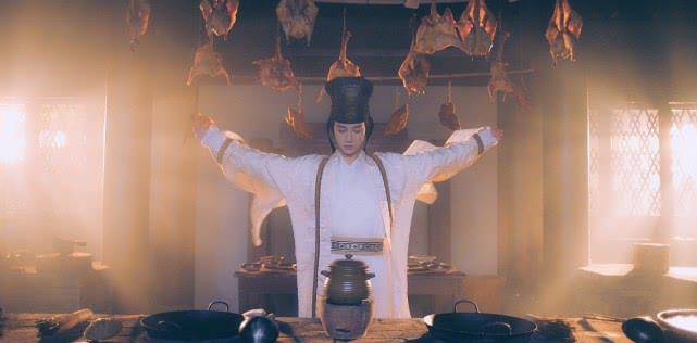 (古代御厨剧照)关于这个问题,我认为,可以从以下两方面来考虑.