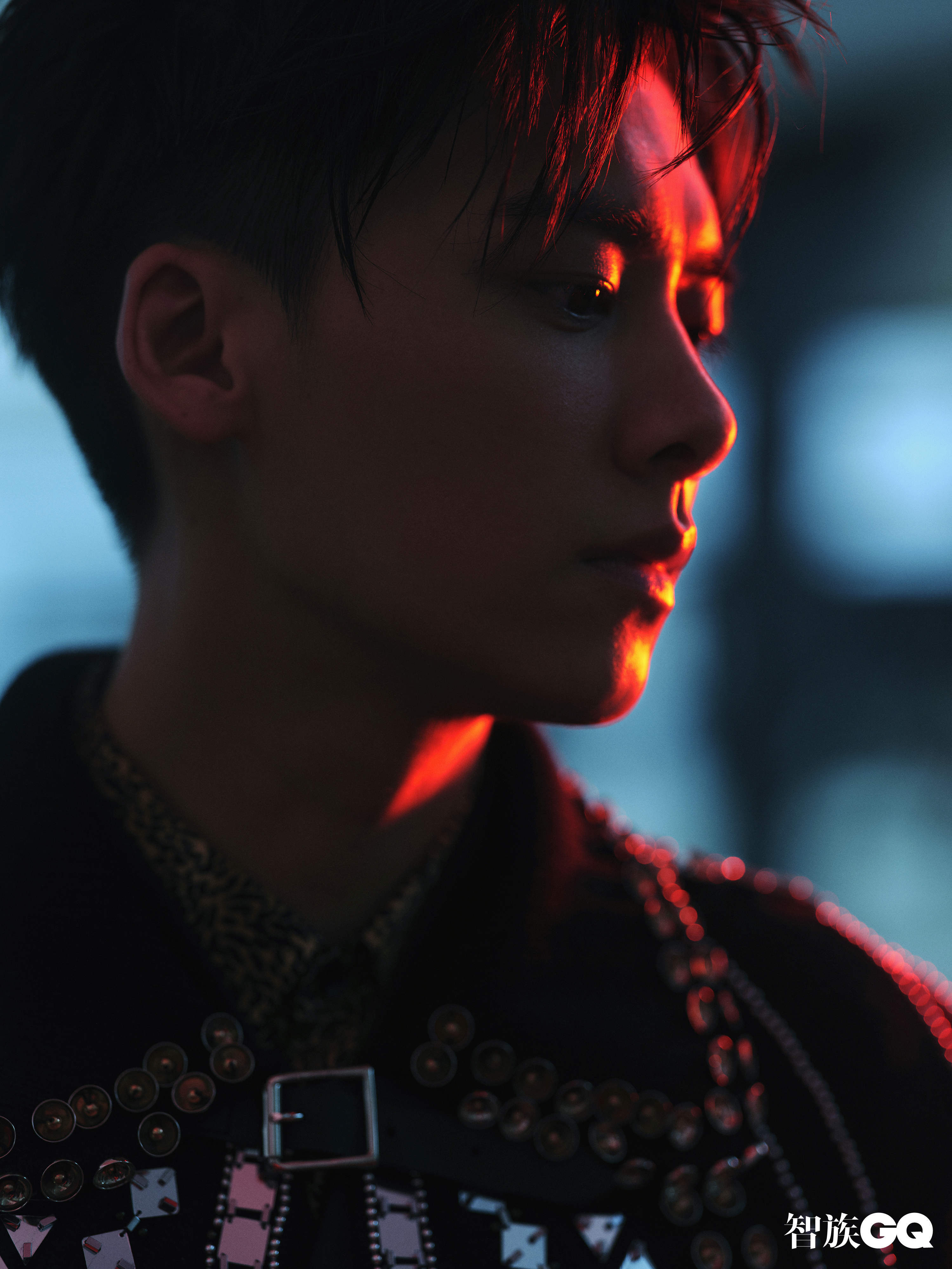 李易峰登智族gq十月封面完成年内男刊满贯