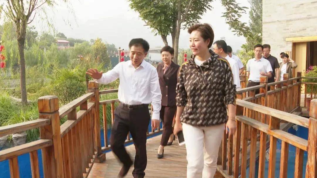鹿泉农业发展如何多出彩出浓彩区委书记来支招