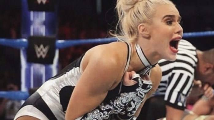 wwe毒蛇兰迪付费大赛后将暂退荧幕?最新消息出来了!_拉娜