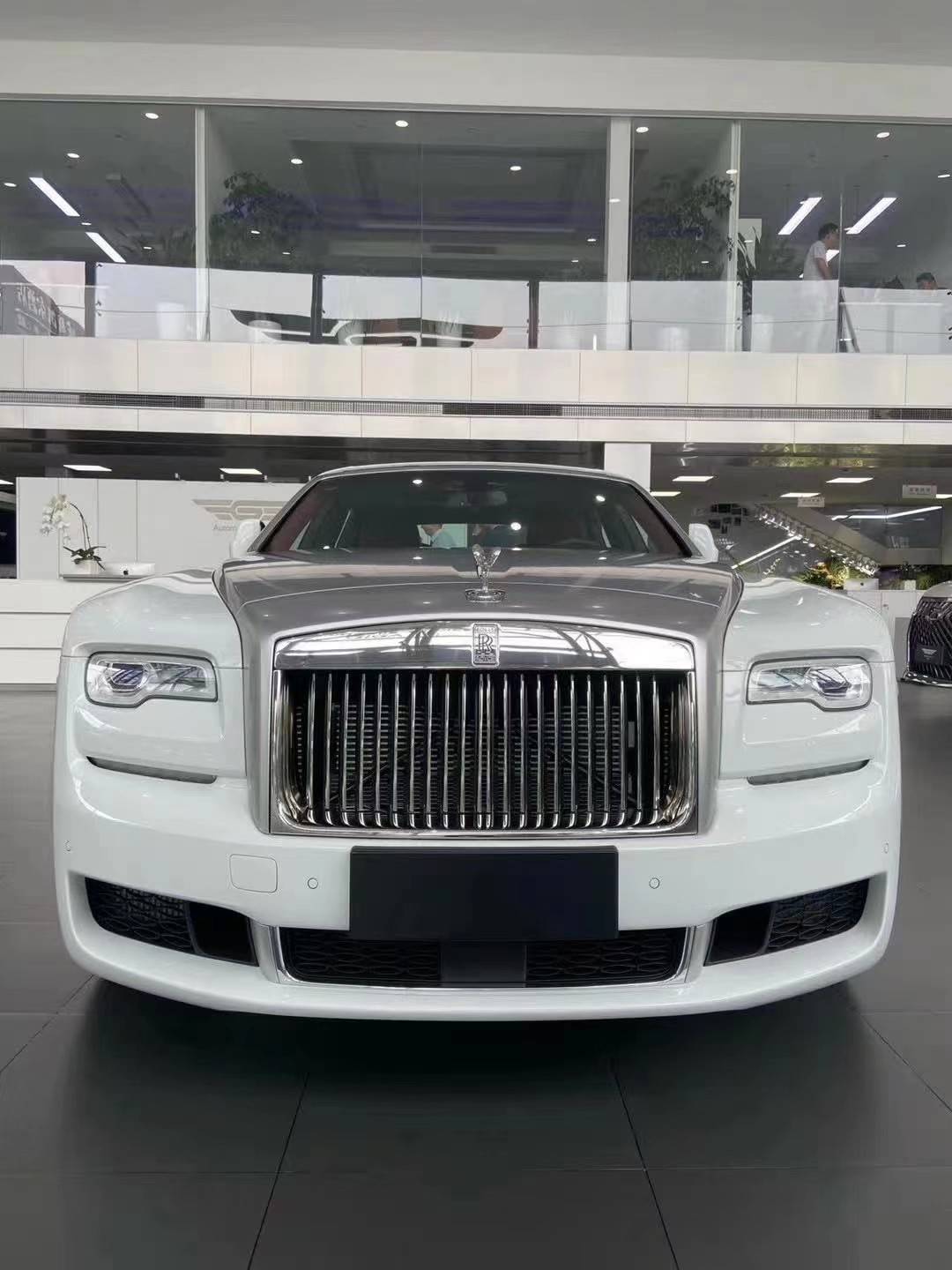 20款全新劳斯莱斯古斯特现车游艇级商务车
