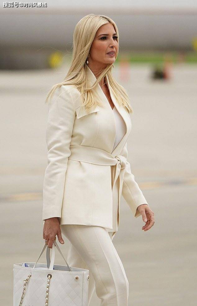 伊万卡·特朗普一家的穿搭风格都很商务并且时尚