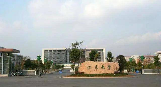 这4所大学虽没有双一流头衔,但自身实力不弱,优势学科突出