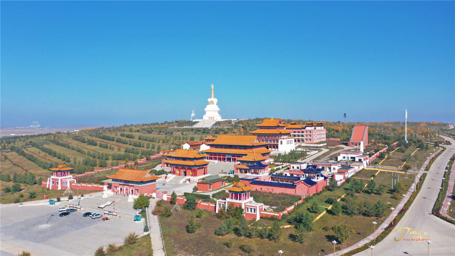 两河圣山旅游景区图片