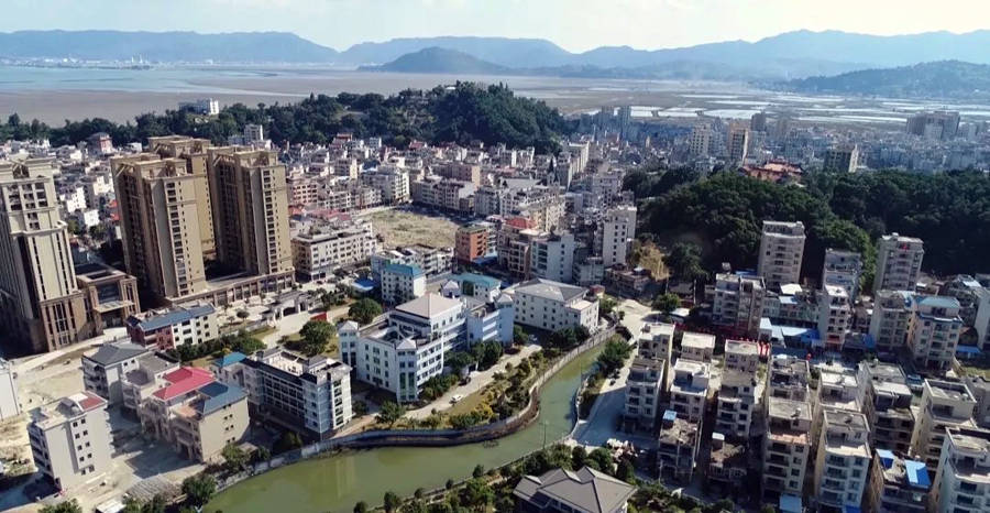 福建福州连江县一个镇,镇名听着像骂人,有县内第二大平原