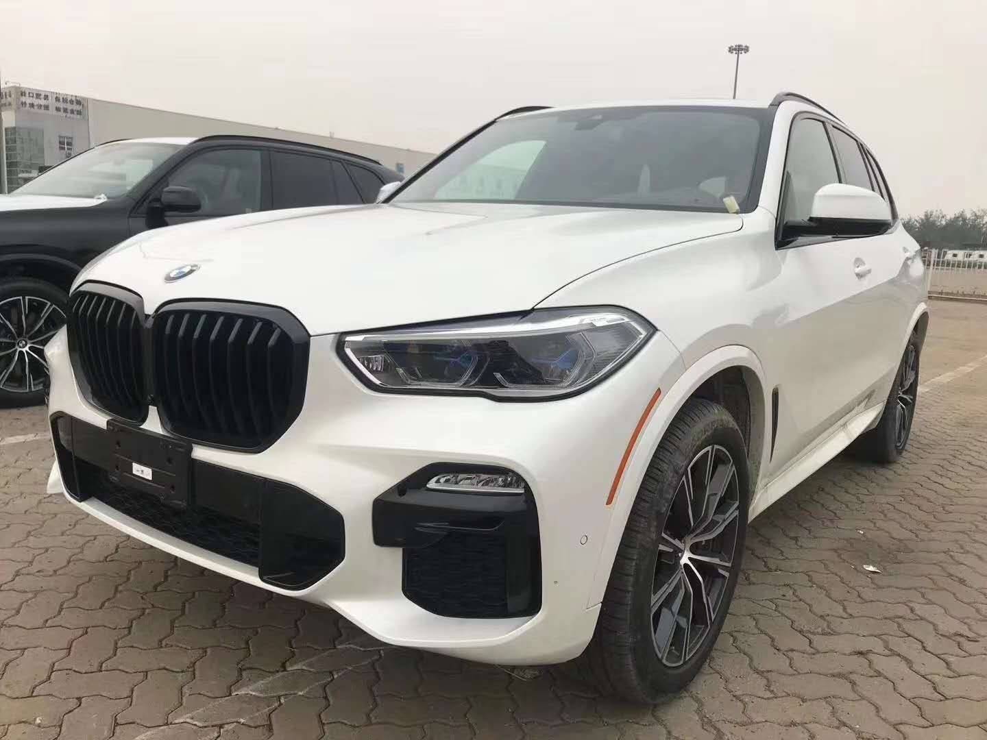 2020款宝马x5m运动版城市suv裸价现车促