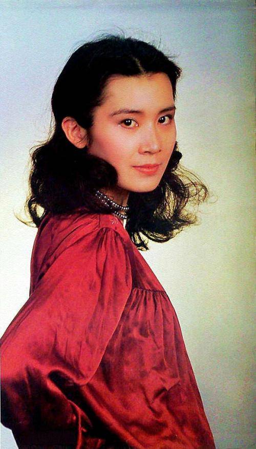 国家一级演员肖雄,如今单身已30年