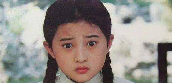 金铭一口气出演了好几部琼瑶剧,《雪珂》《望夫崖》《青青河边草》和