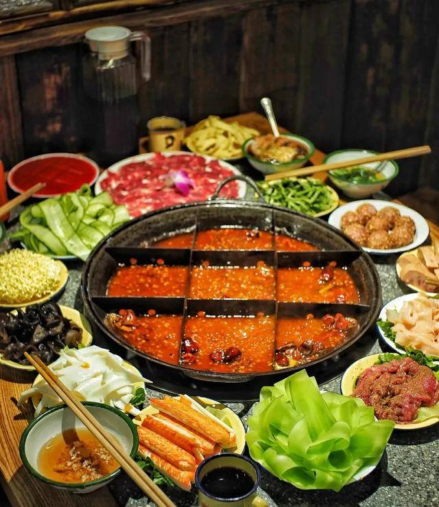 洪崖洞火锅重庆景区美食第三弹