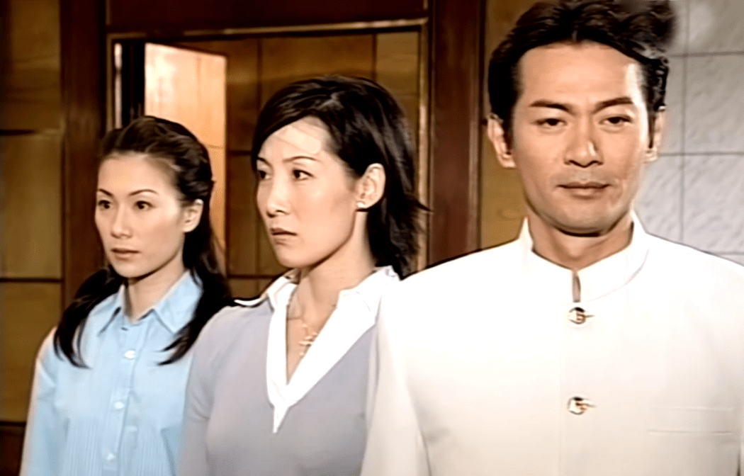 原创皇帝穿越现代当快递员笑破肚皮的九五至尊为何能成就经典