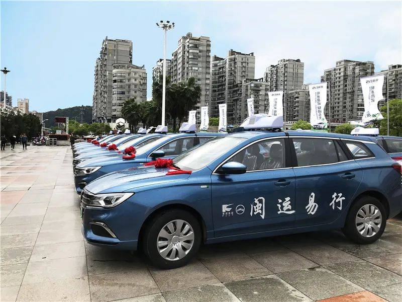 威马ex5新车连续两起自燃 当地出租车司机拒绝继续驾驶问题车