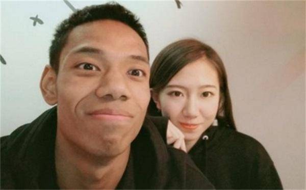 原创cba榜眼郎祝铭震,首战表现令人唏嘘,曾还被污蔑染上艾滋病