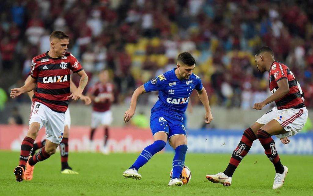 足球前瞻:戈伊亚斯 vs 巴伊亚 内卡萨 vs 蒂华纳