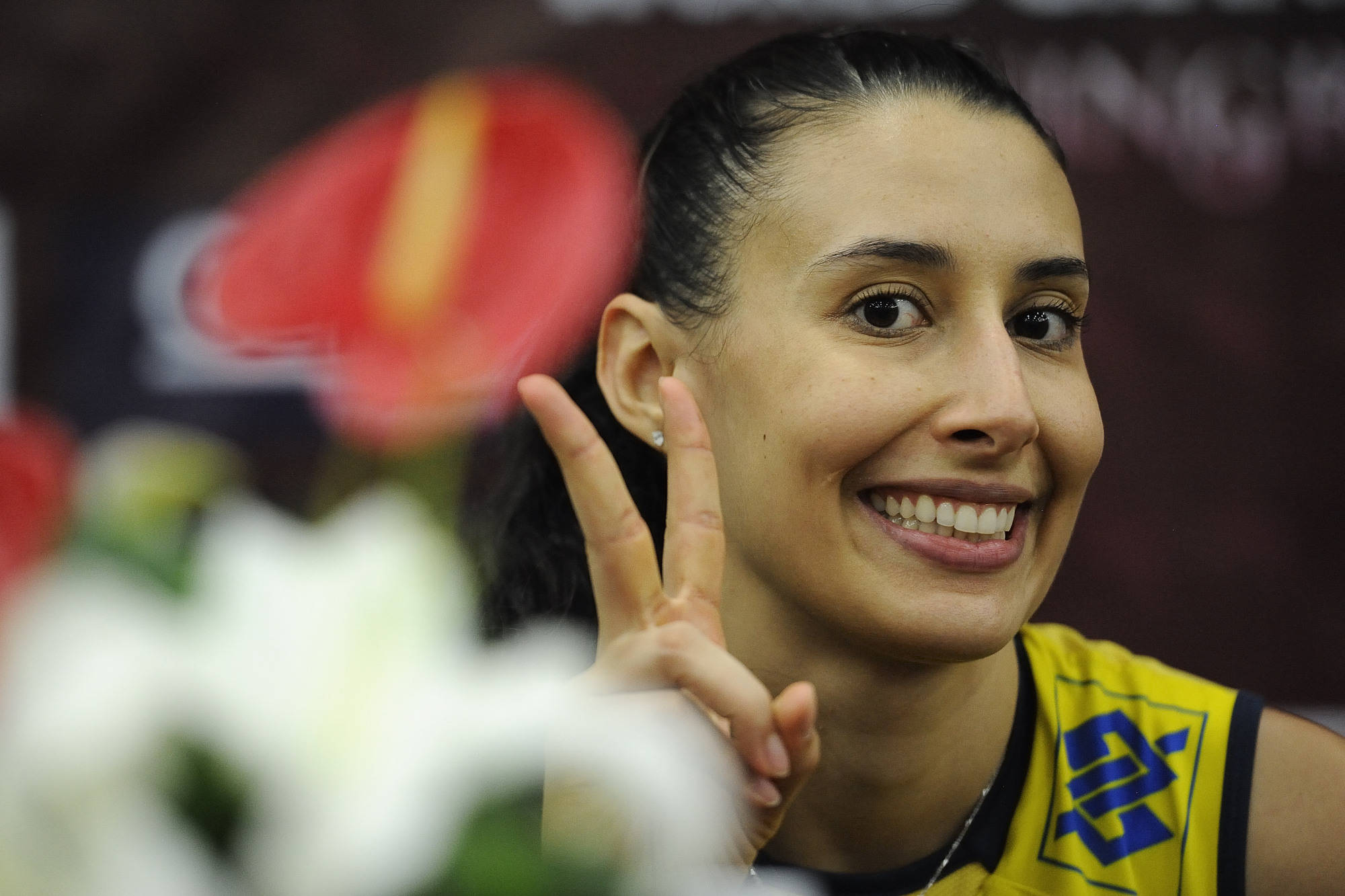 原创37岁谢拉加入美国女排联赛赛制很特殊没有球队冠军只有球员冠军